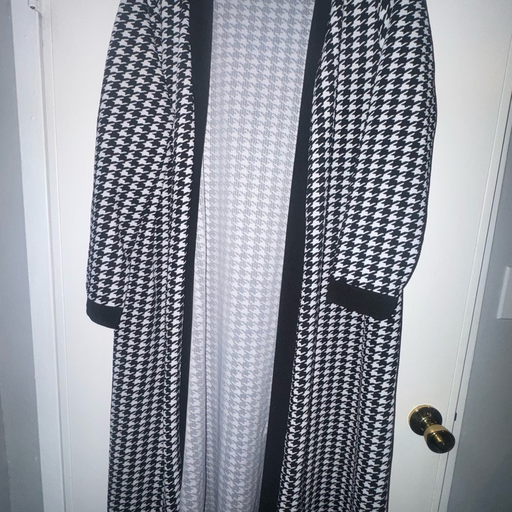 SHEIN Black & White Houndstooth Long Coatigan